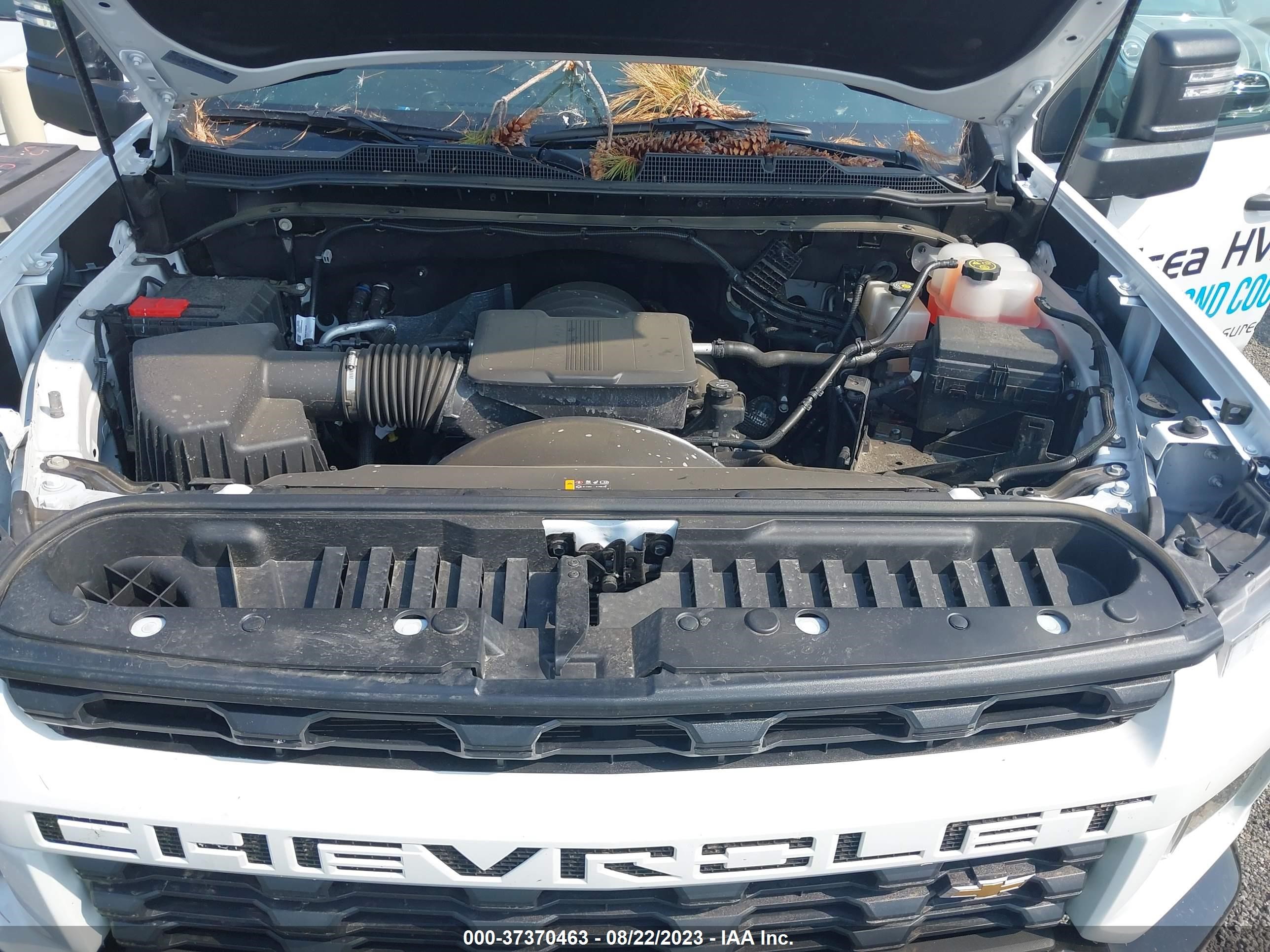 Photo 9 VIN: 1GC4YME7XPF150017 - CHEVROLET SILVERADO 