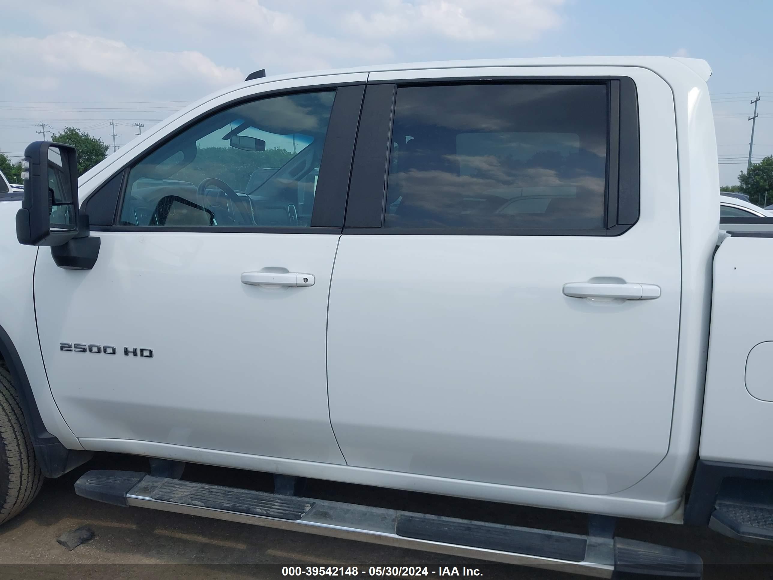 Photo 12 VIN: 1GC4YNE75PF176515 - CHEVROLET SILVERADO 