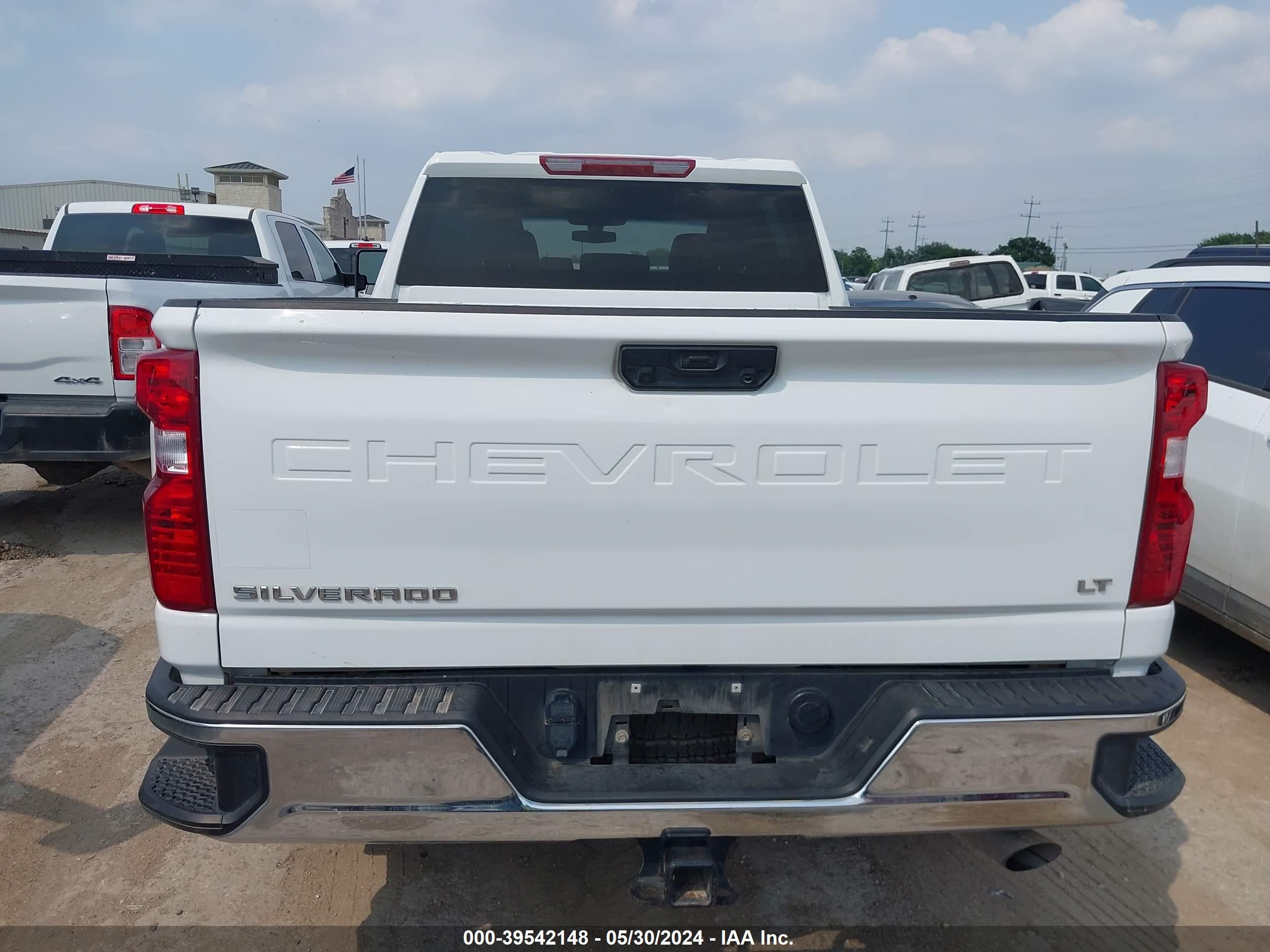 Photo 13 VIN: 1GC4YNE75PF176515 - CHEVROLET SILVERADO 