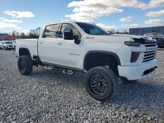 Photo 3 VIN: 1GC4YPE71LF140942 - CHEVROLET SILVERADO 