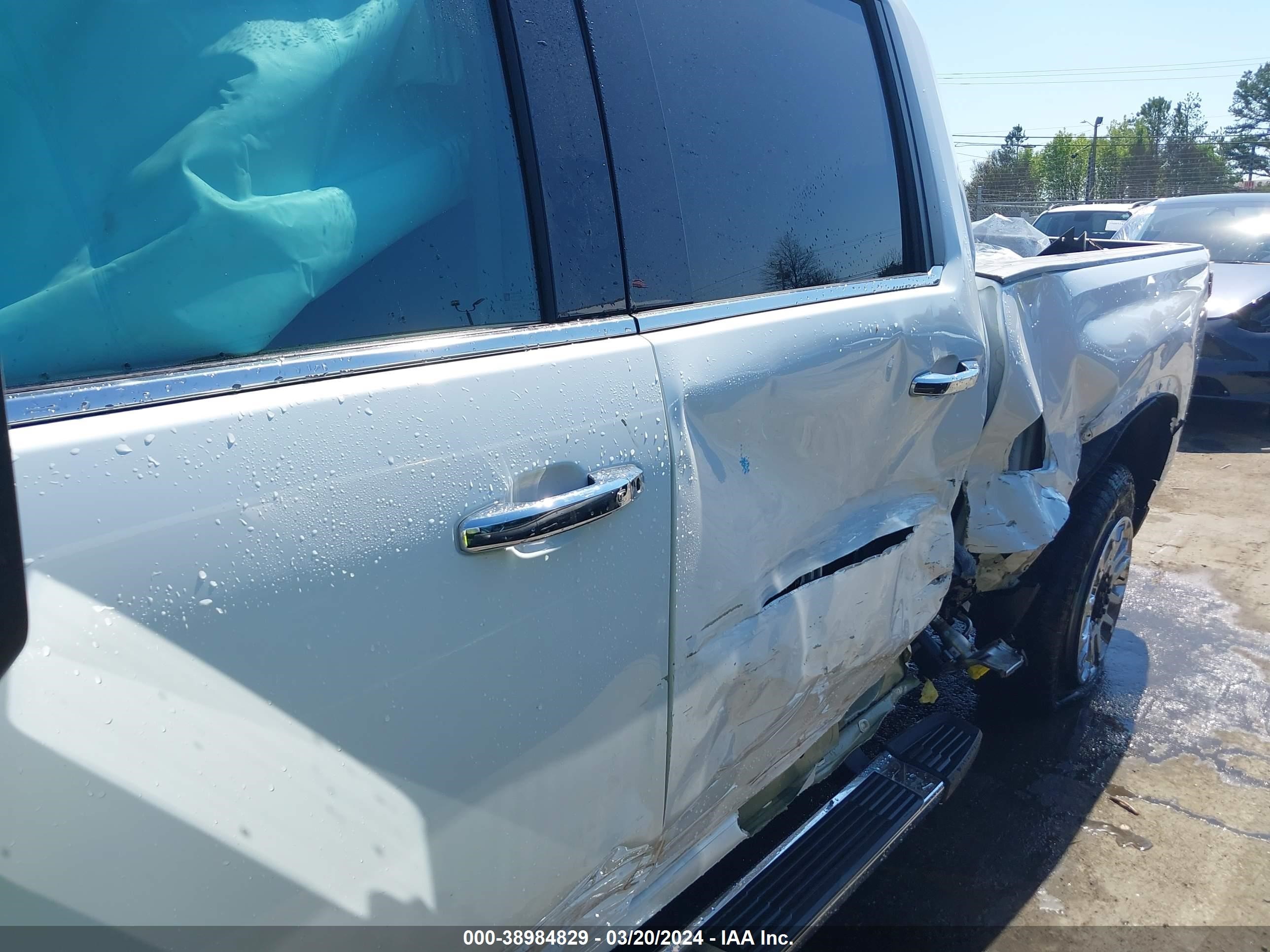 Photo 16 VIN: 1GC4YPEY6RF142607 - CHEVROLET SILVERADO 