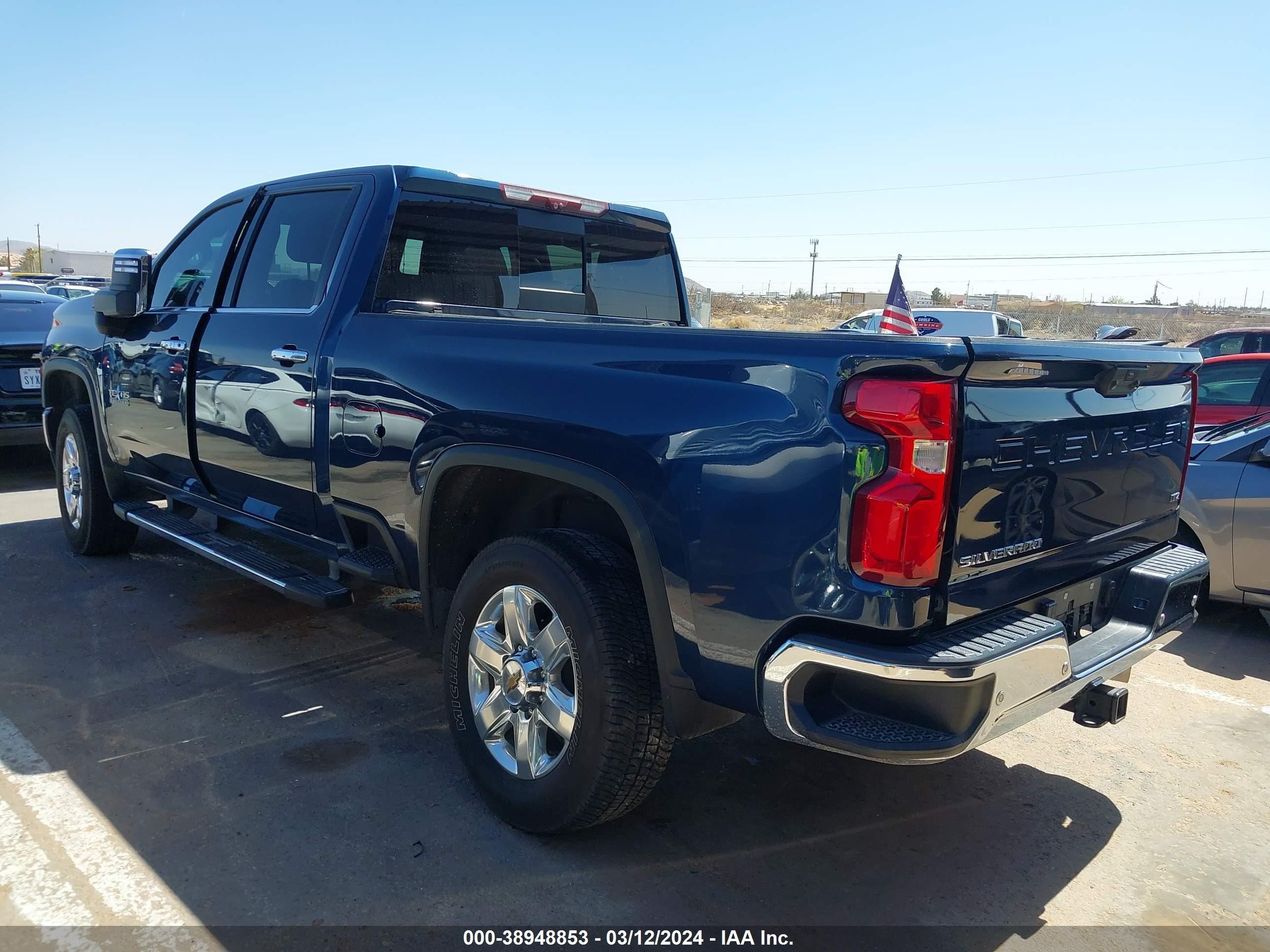 Photo 2 VIN: 1GC4YPEYXMF136673 - CHEVROLET SILVERADO 