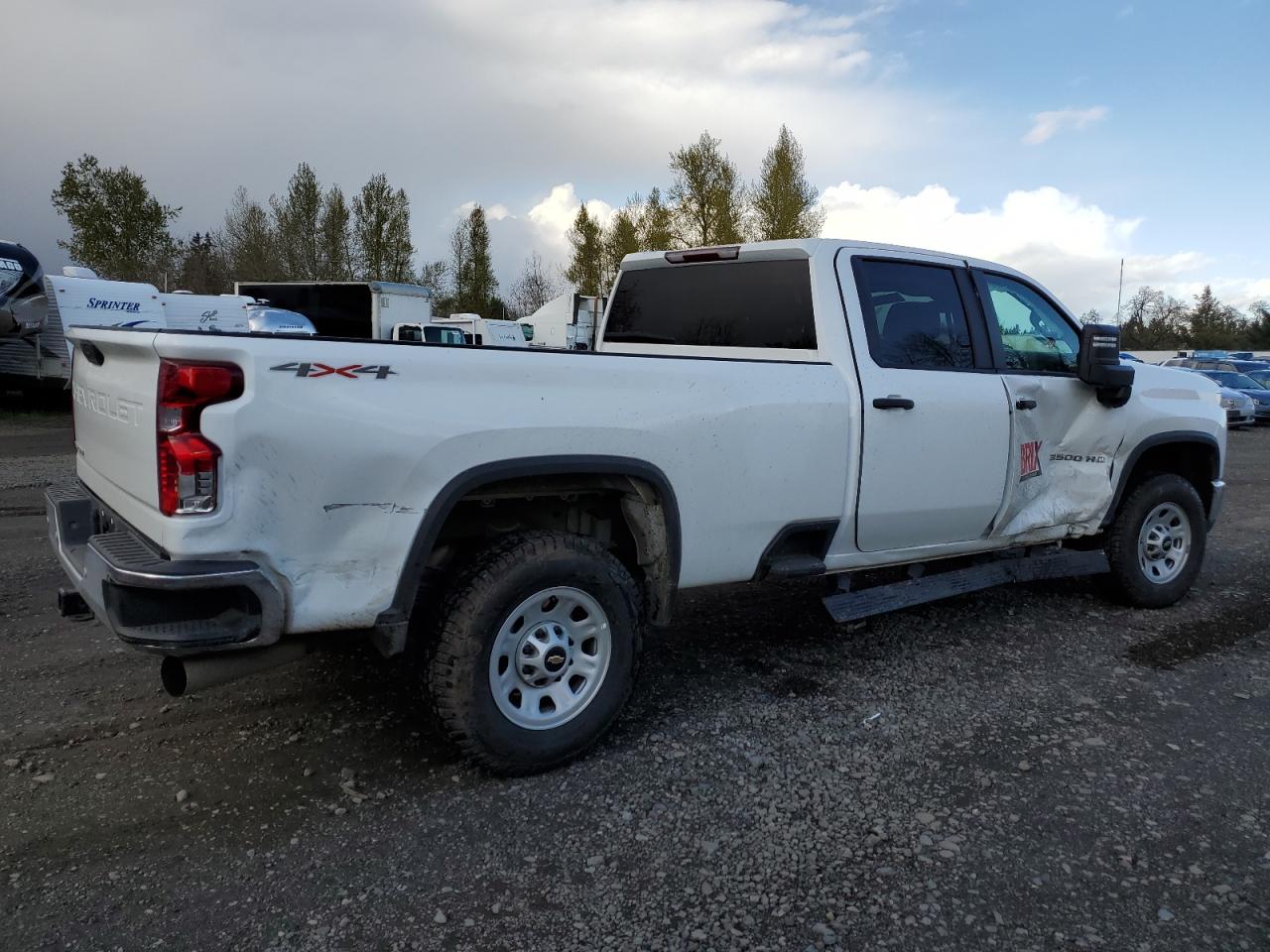 Photo 2 VIN: 1GC4YSEY4RF270105 - CHEVROLET SILVERADO 