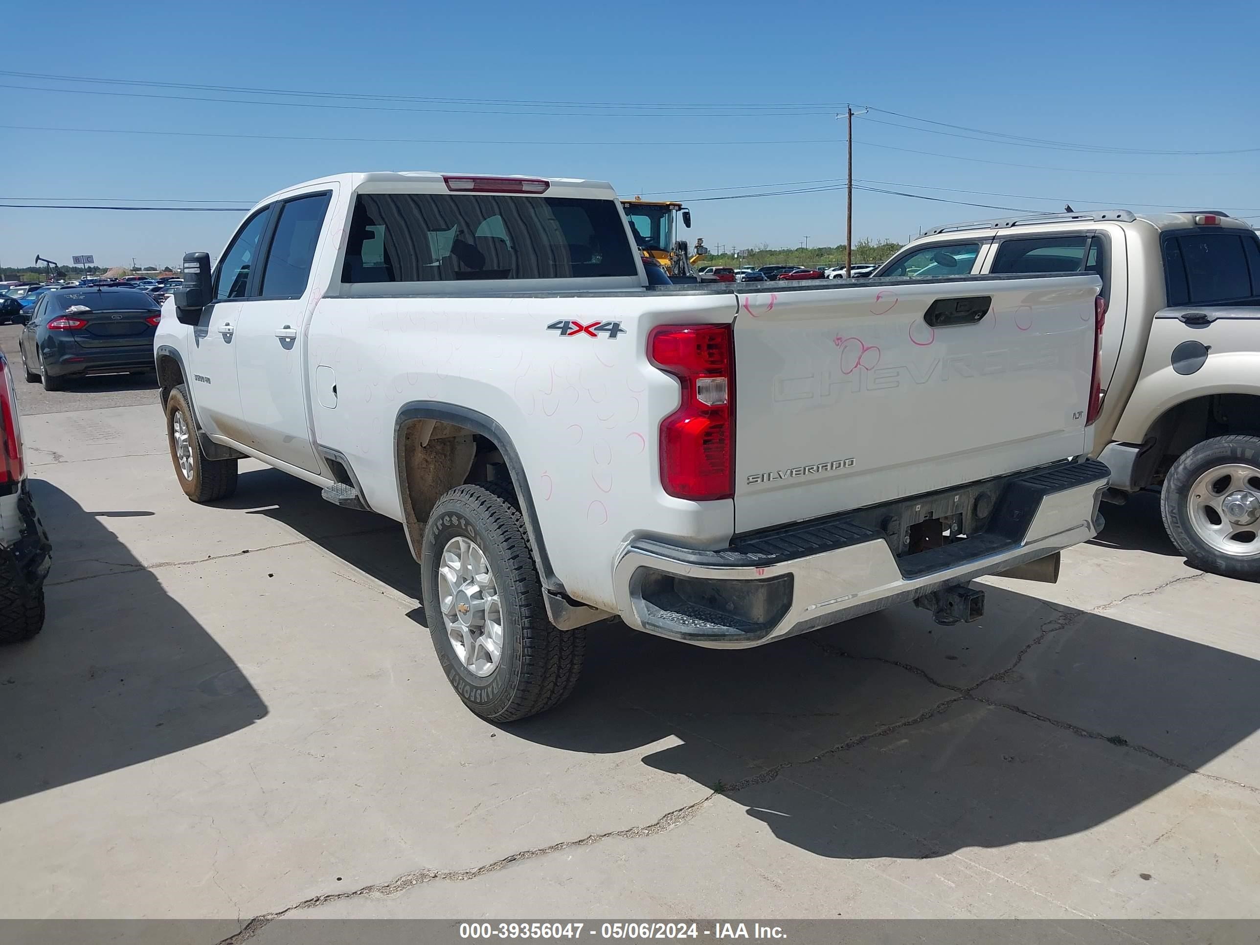 Photo 2 VIN: 1GC4YTEY3PF233694 - CHEVROLET SILVERADO 