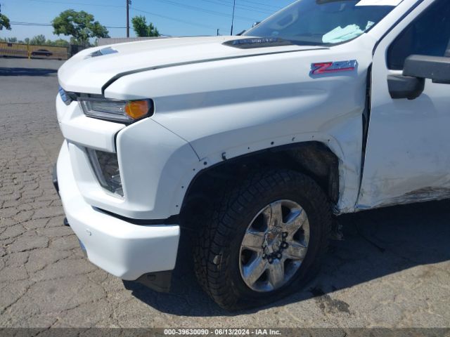 Photo 5 VIN: 1GC4YUEY7NF141717 - CHEVROLET SILVERADO HD 