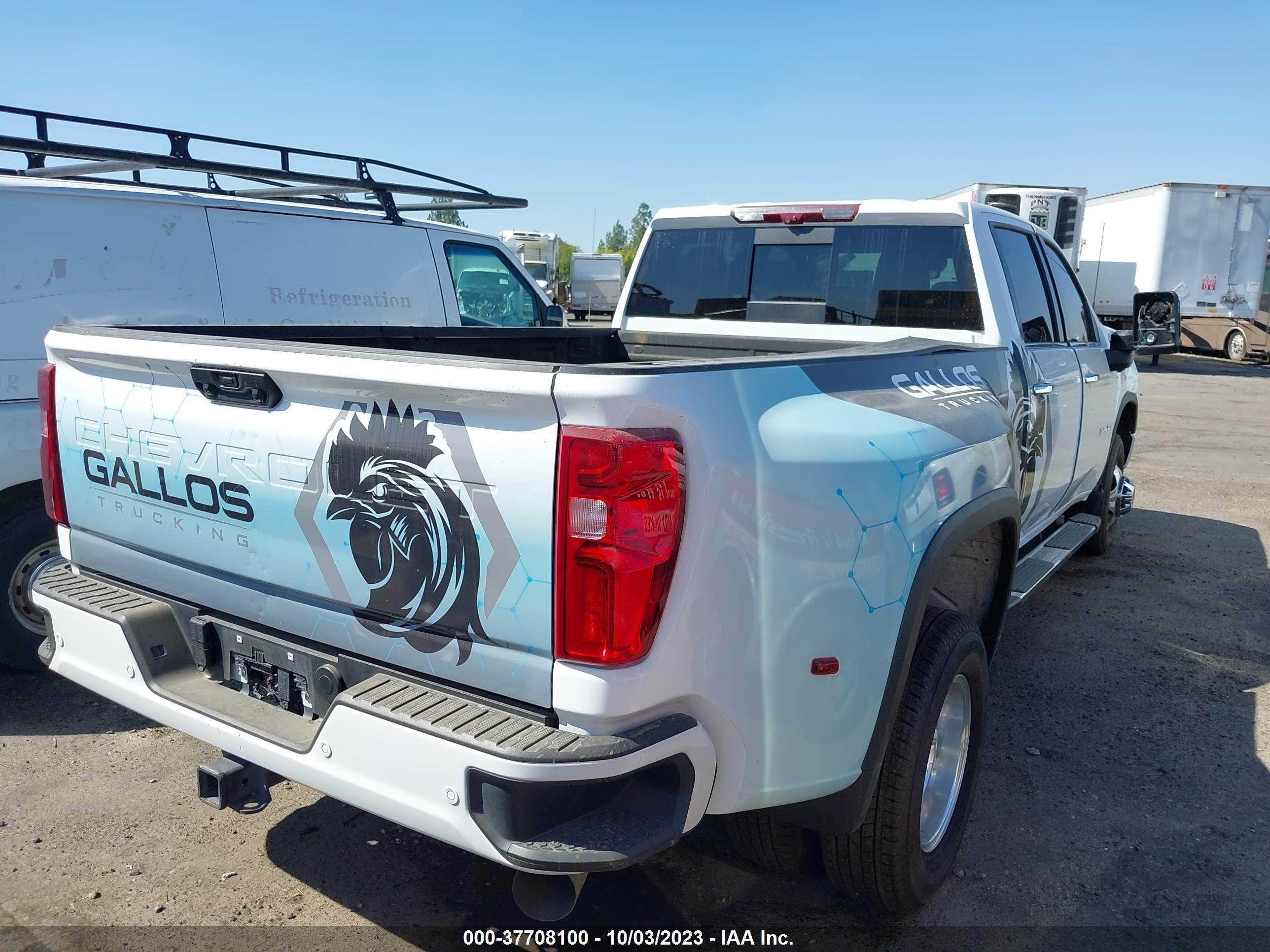 Photo 2 VIN: 1GC4YVEY2NF335173 - CHEVROLET SILVERADO 