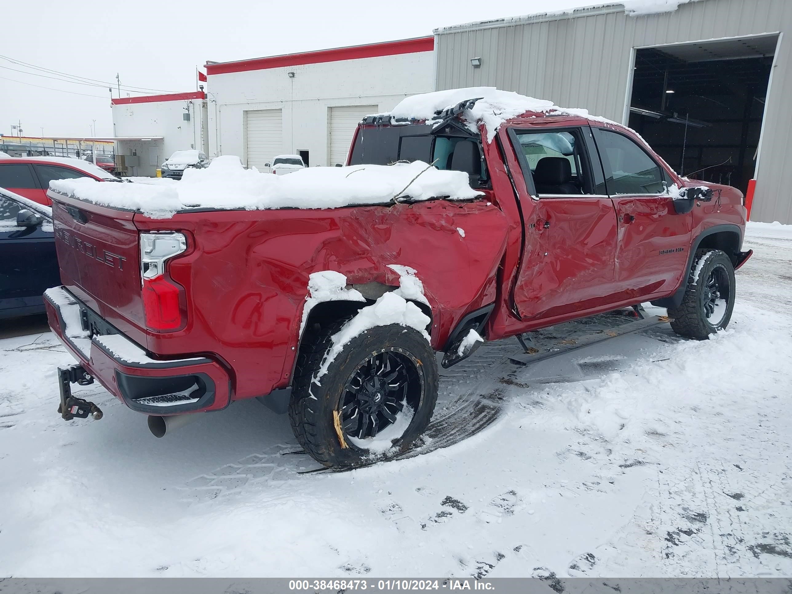 Photo 3 VIN: 1GC4YVEY3LF184342 - CHEVROLET SILVERADO 