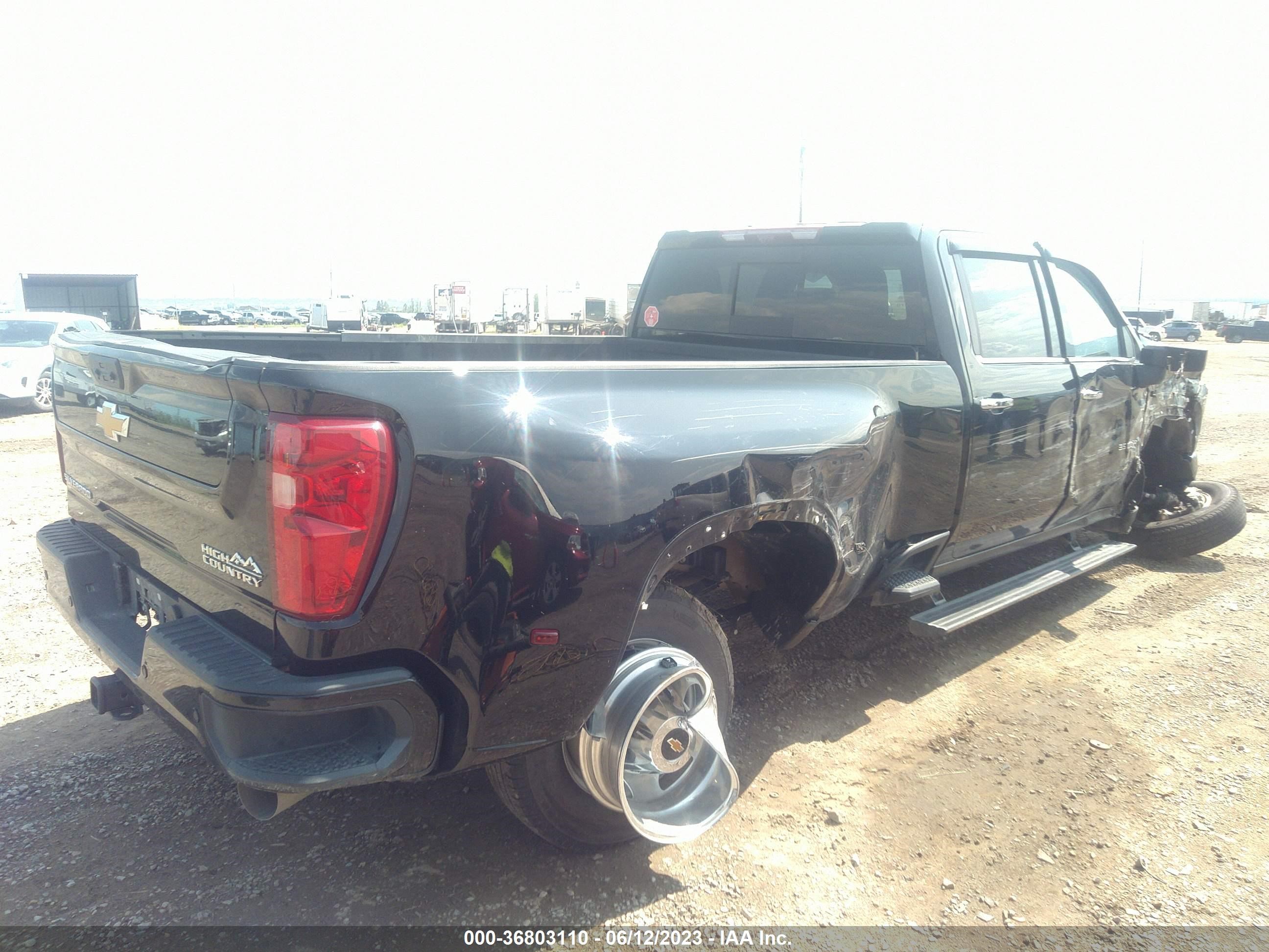 Photo 3 VIN: 1GC4YVEY4PF101684 - CHEVROLET SILVERADO 