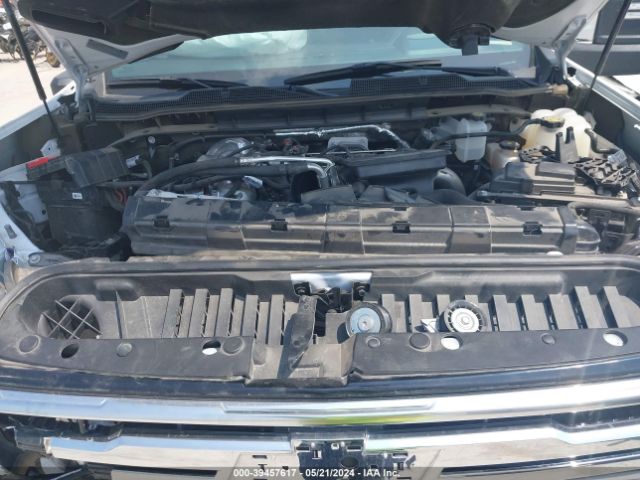 Photo 9 VIN: 1GC4YVEY6RF146788 - CHEVROLET SILVERADO 3500HD 