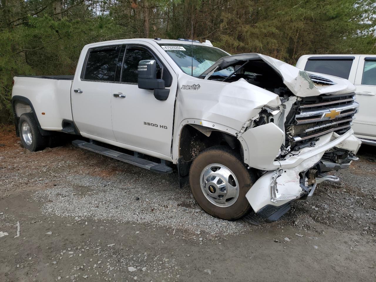 Photo 3 VIN: 1GC4YVEY9NF277496 - CHEVROLET SILVERADO 