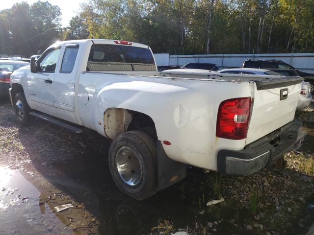 Photo 2 VIN: 1GC5C0C88BZ383487 - CHEVROLET SILVERADO 