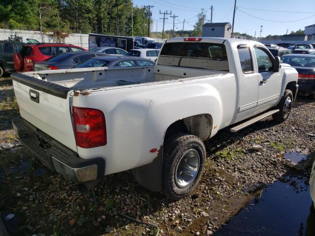 Photo 3 VIN: 1GC5C0C88BZ383487 - CHEVROLET SILVERADO 