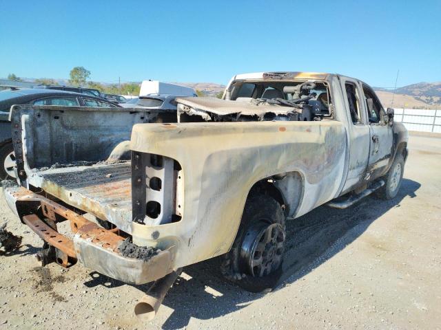 Photo 3 VIN: 1GC5K0C88CZ252399 - CHEVROLET SILVERADO 