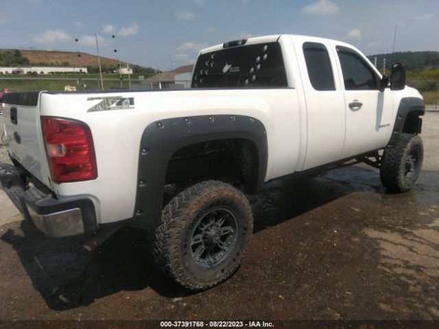 Photo 3 VIN: 1GC5KXBG1AZ177785 - CHEVROLET SILVERADO 2500HD 