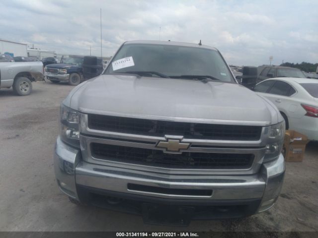 Photo 5 VIN: 1GC5KXBGXAZ173802 - CHEVROLET SILVERADO 2500HD 