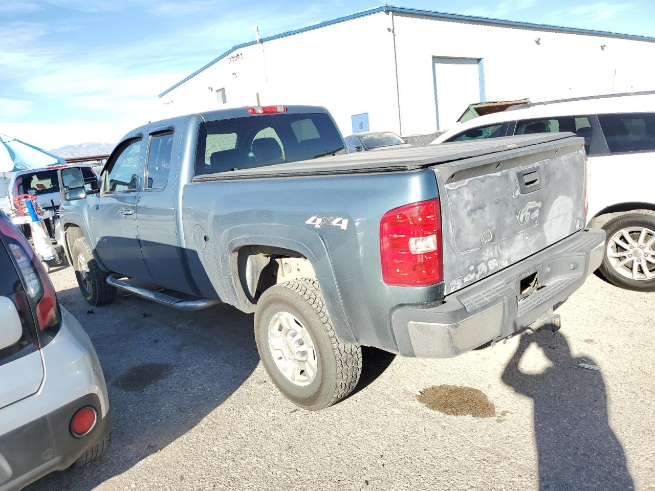 Photo 1 VIN: 1GC5KYBG3AZ169466 - CHEVROLET SILVERADO 