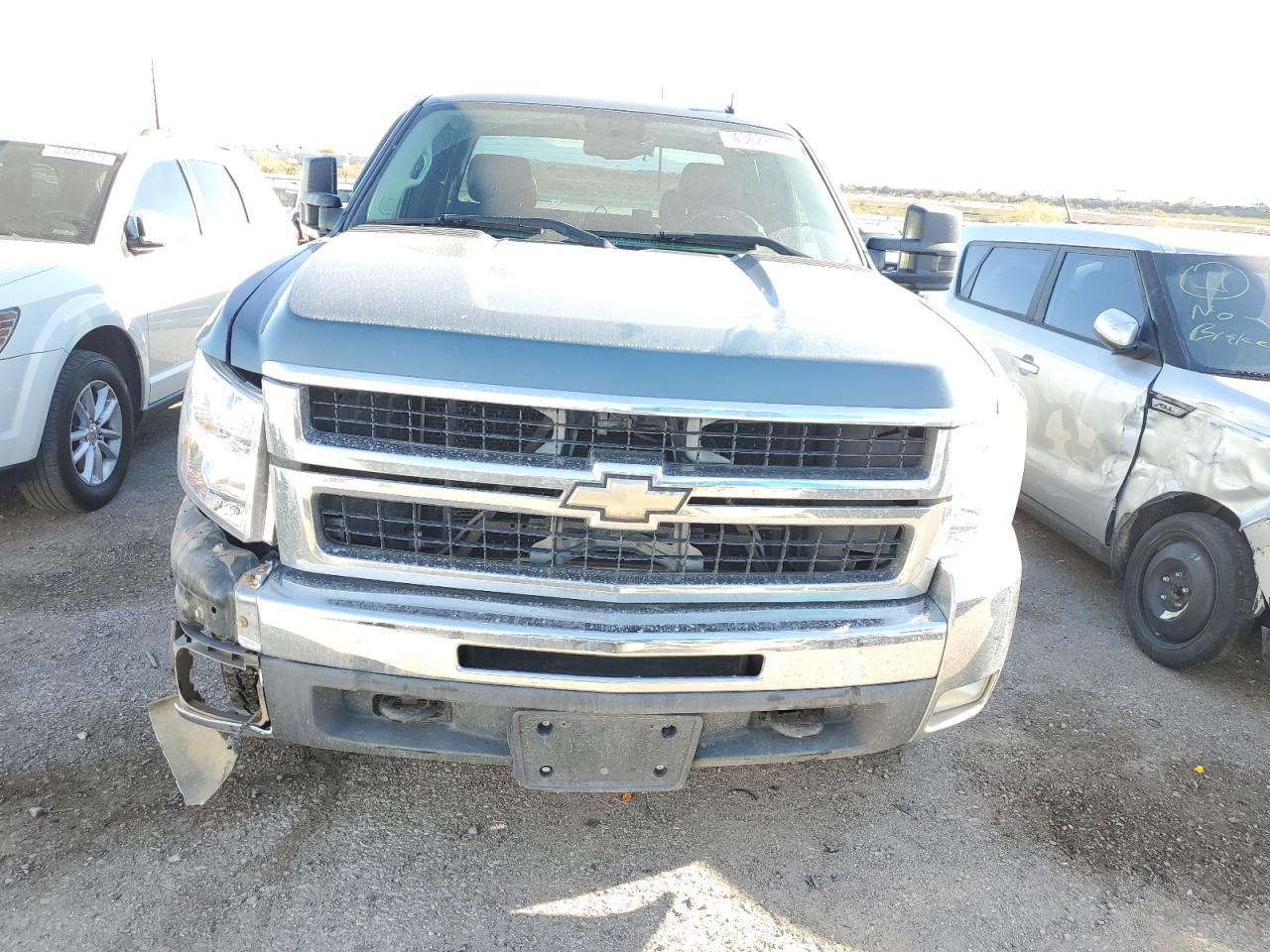 Photo 4 VIN: 1GC5KYBG3AZ169466 - CHEVROLET SILVERADO 