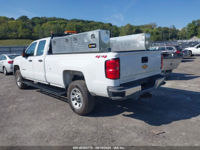 Photo 2 VIN: 1GC5KYCGXJZ284077 - CHEVROLET SILVERADO 