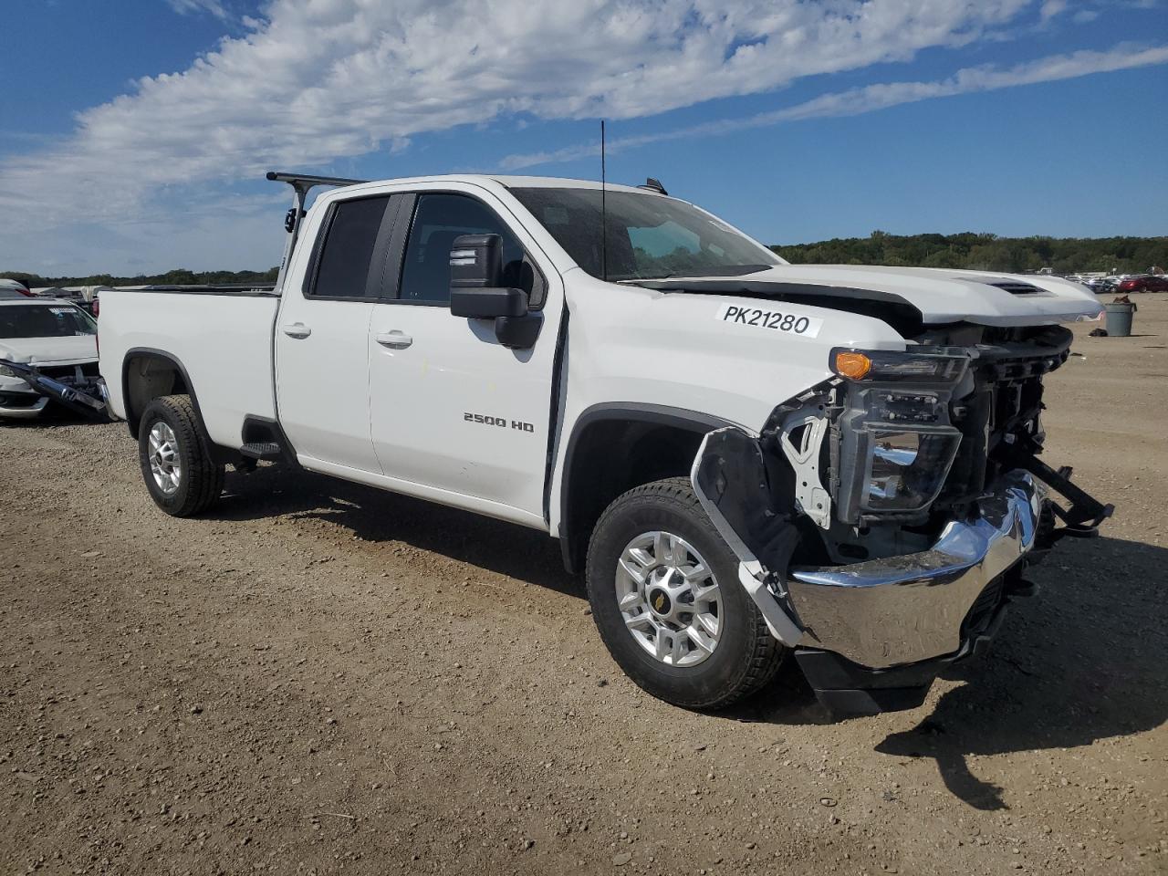 Photo 3 VIN: 1GC5WNE79MF106280 - CHEVROLET SILVERADO 