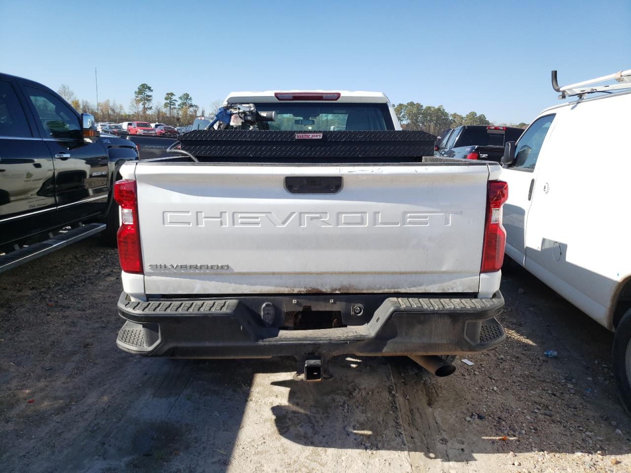 Photo 5 VIN: 1GC5YLE75MF307642 - CHEVROLET SILVERADO 