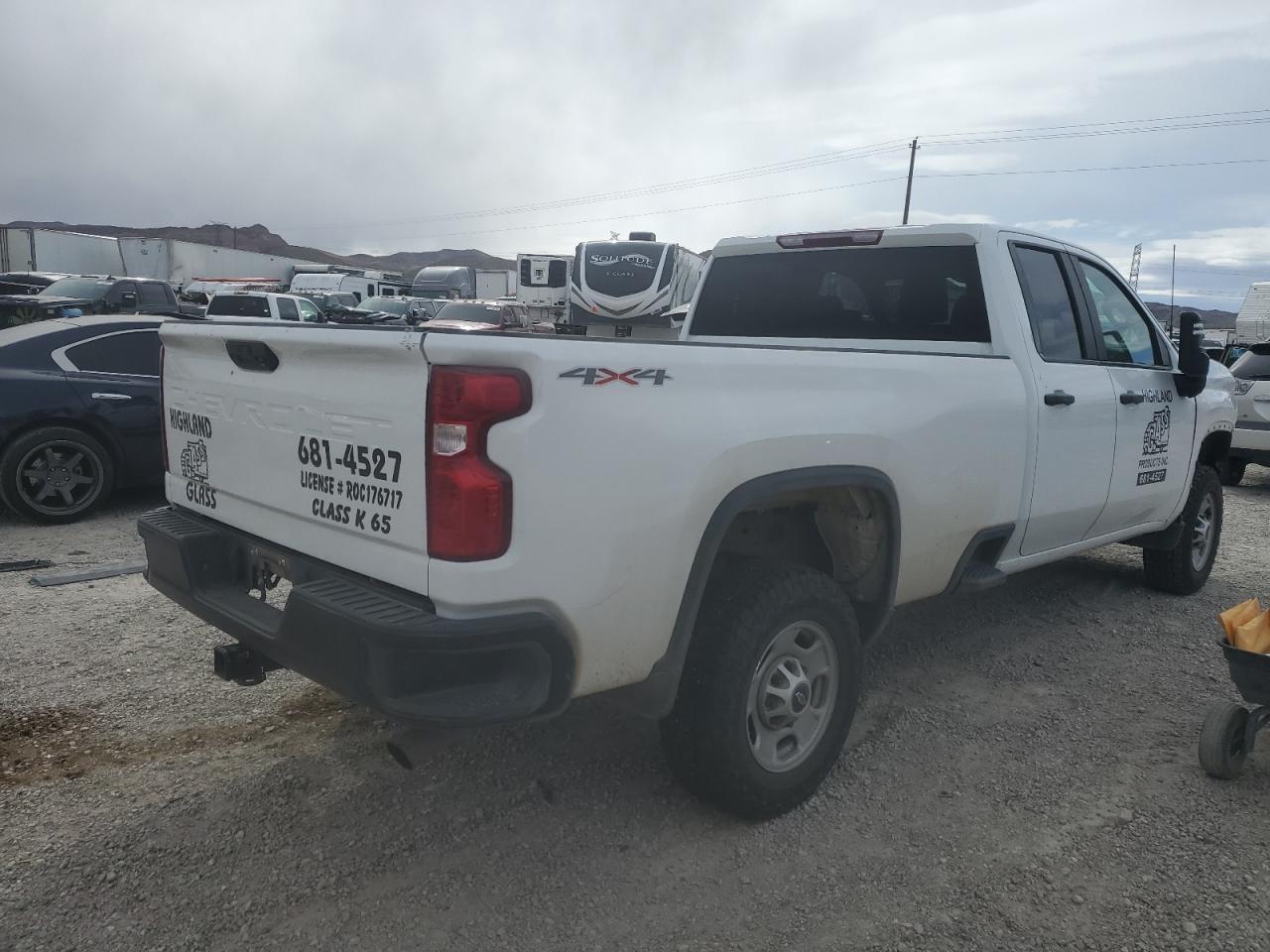 Photo 2 VIN: 1GC5YLE79MF287928 - CHEVROLET SILVERADO 