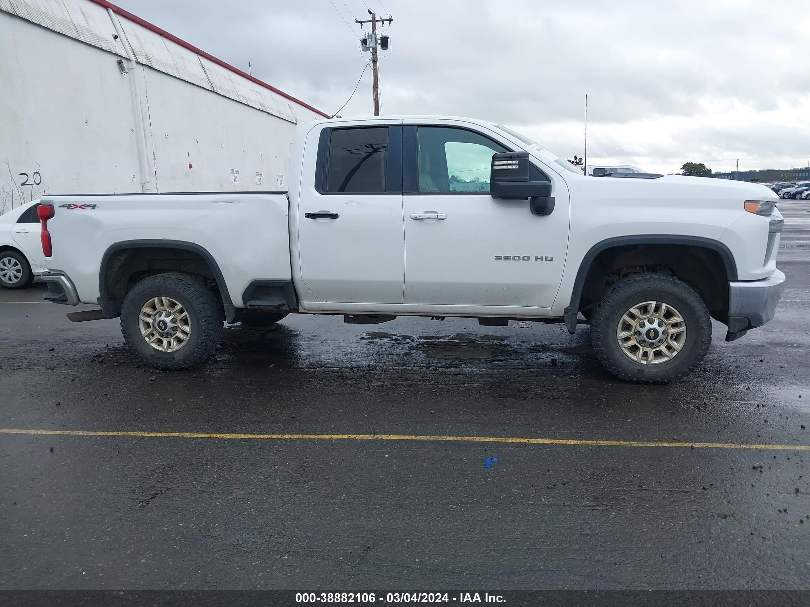 Photo 12 VIN: 1GC5YNE75LF207194 - CHEVROLET SILVERADO 