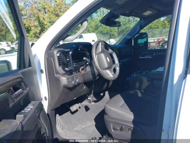 Photo 6 VIN: 1GC5YNE75RF387818 - CHEVROLET SILVERADO HD 