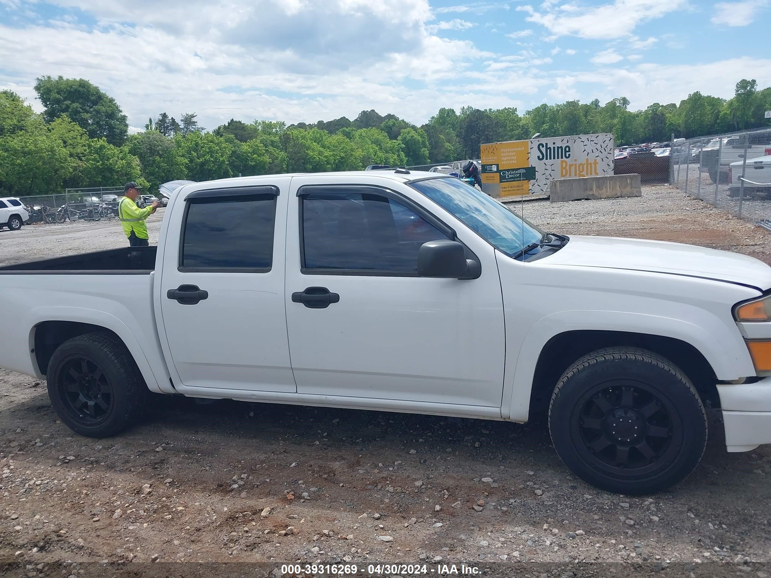 Photo 12 VIN: 1GCCS136358108375 - CHEVROLET COLORADO 