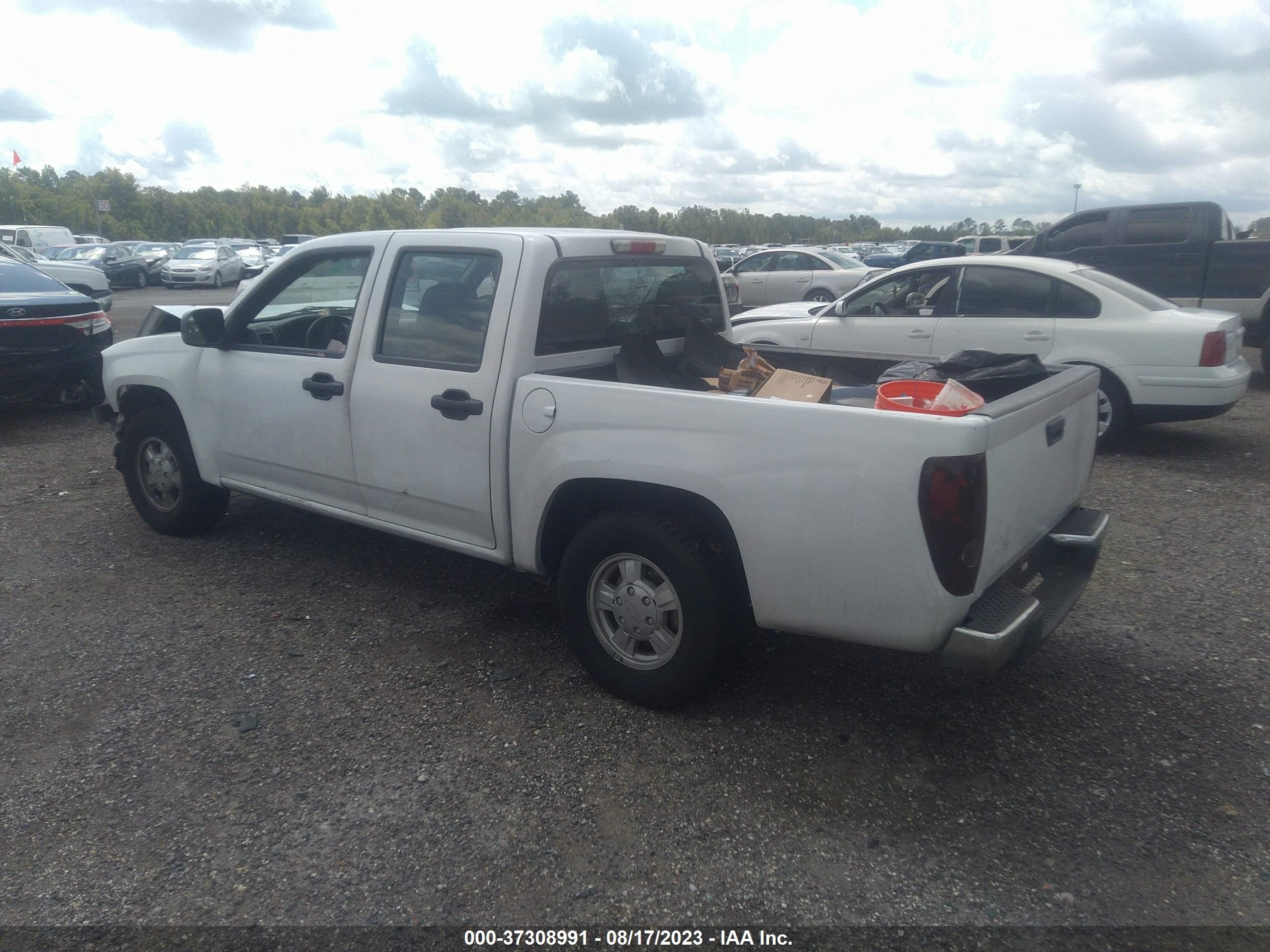 Photo 2 VIN: 1GCCS138468294771 - CHEVROLET COLORADO 