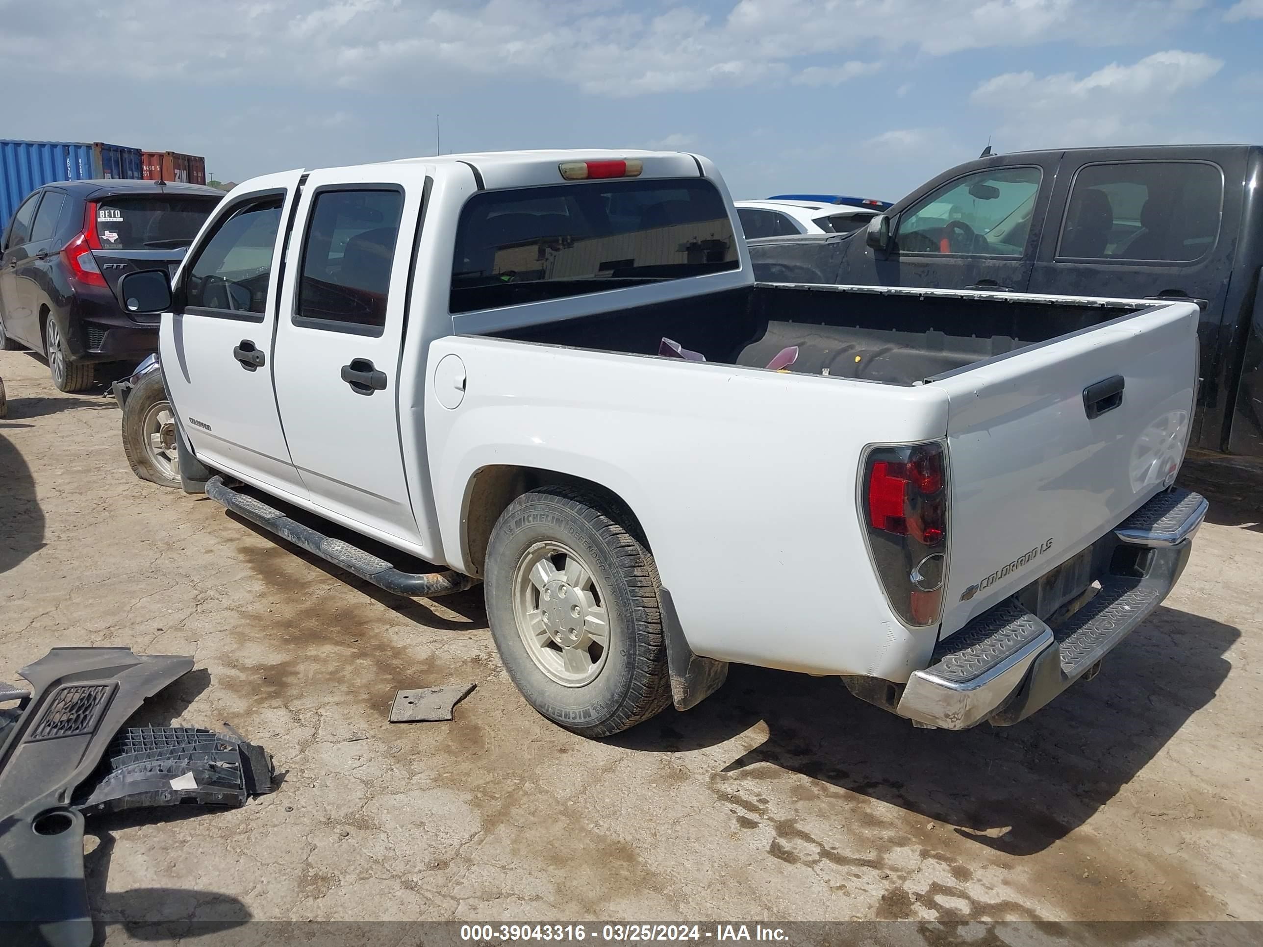 Photo 2 VIN: 1GCCS138X58284213 - CHEVROLET COLORADO 