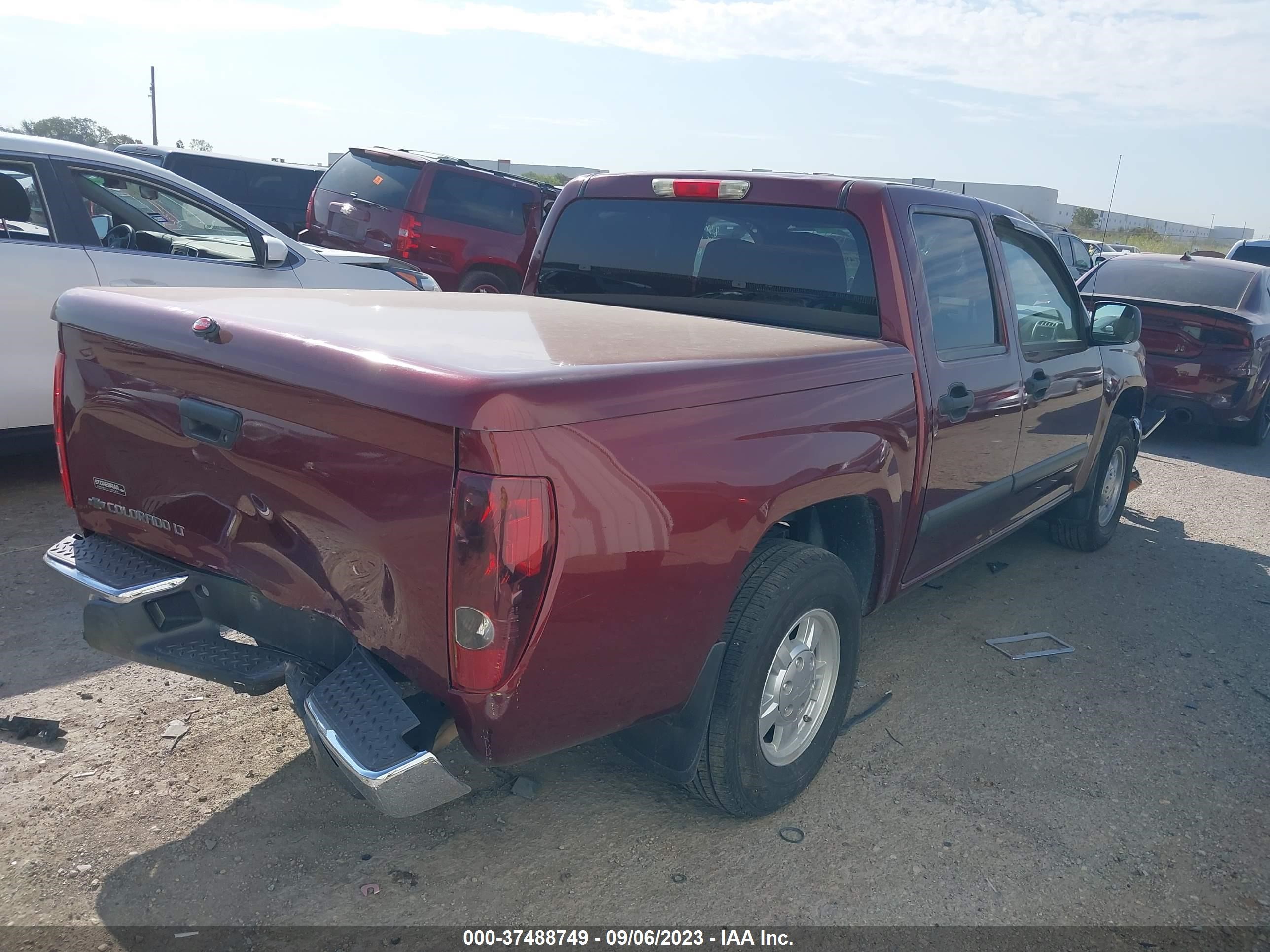 Photo 3 VIN: 1GCCS139788163121 - CHEVROLET COLORADO 