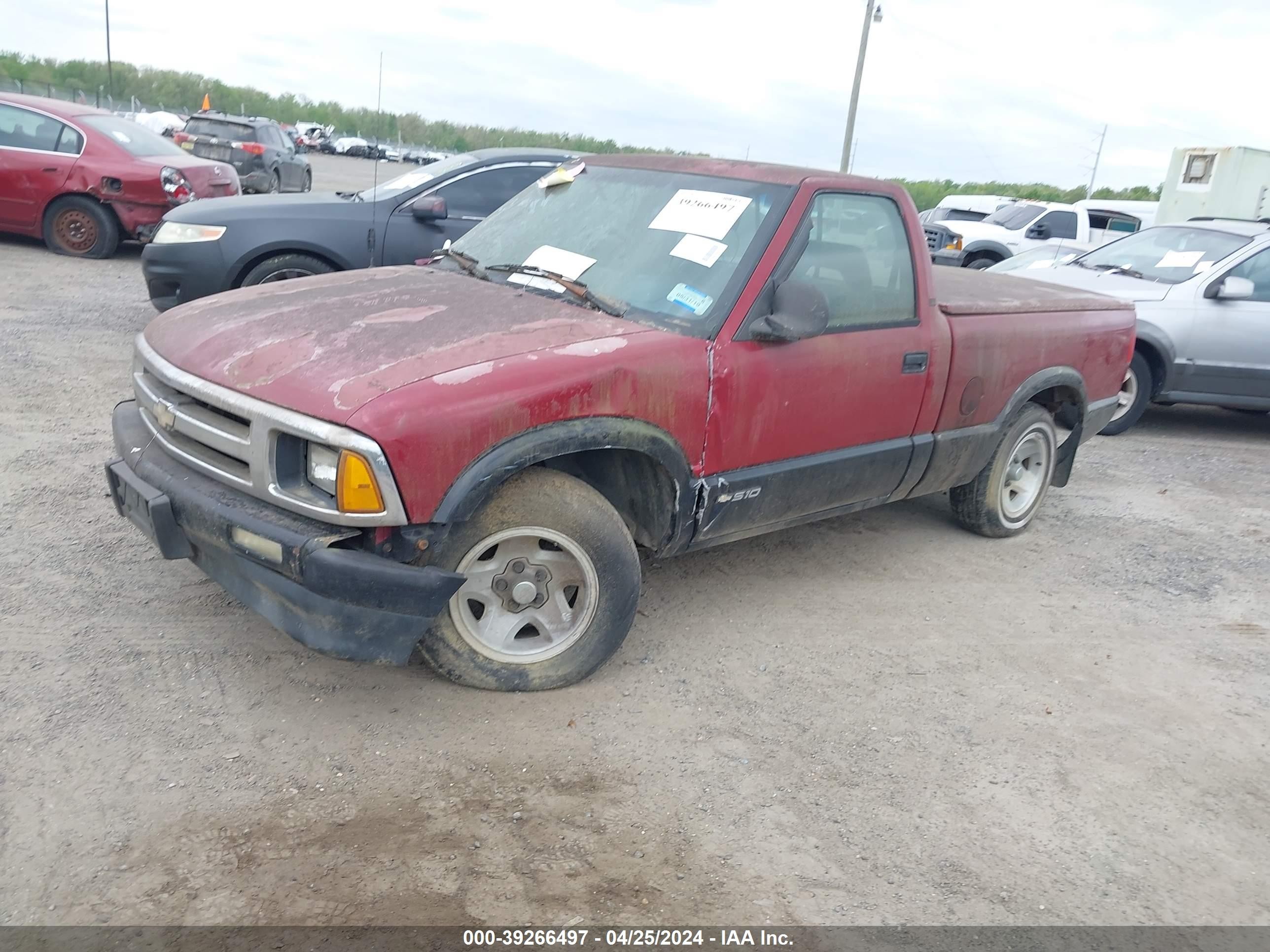 Photo 1 VIN: 1GCCS1440S8178053 - CHEVROLET S-10 PICKUP 