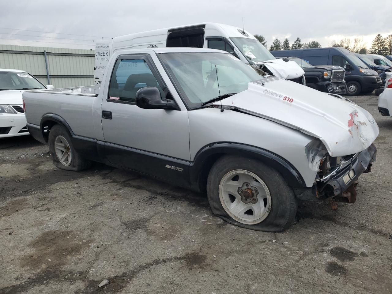 Photo 3 VIN: 1GCCS1445S8142312 - CHEVROLET S-10 PICKUP 