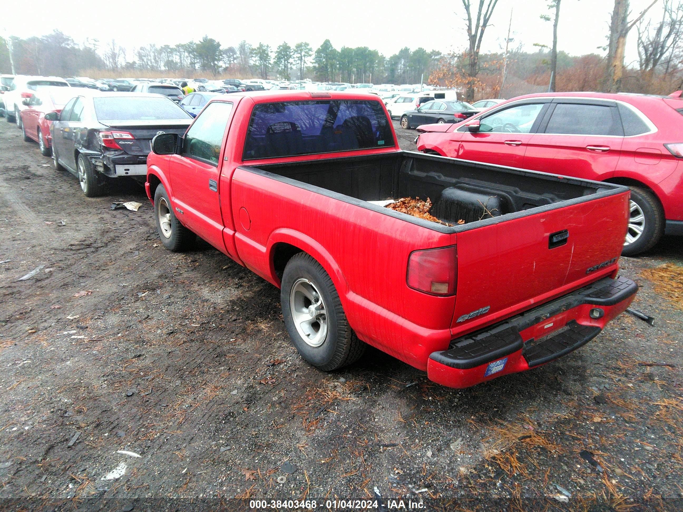 Photo 2 VIN: 1GCCS1445XK187759 - CHEVROLET S-10 PICKUP 