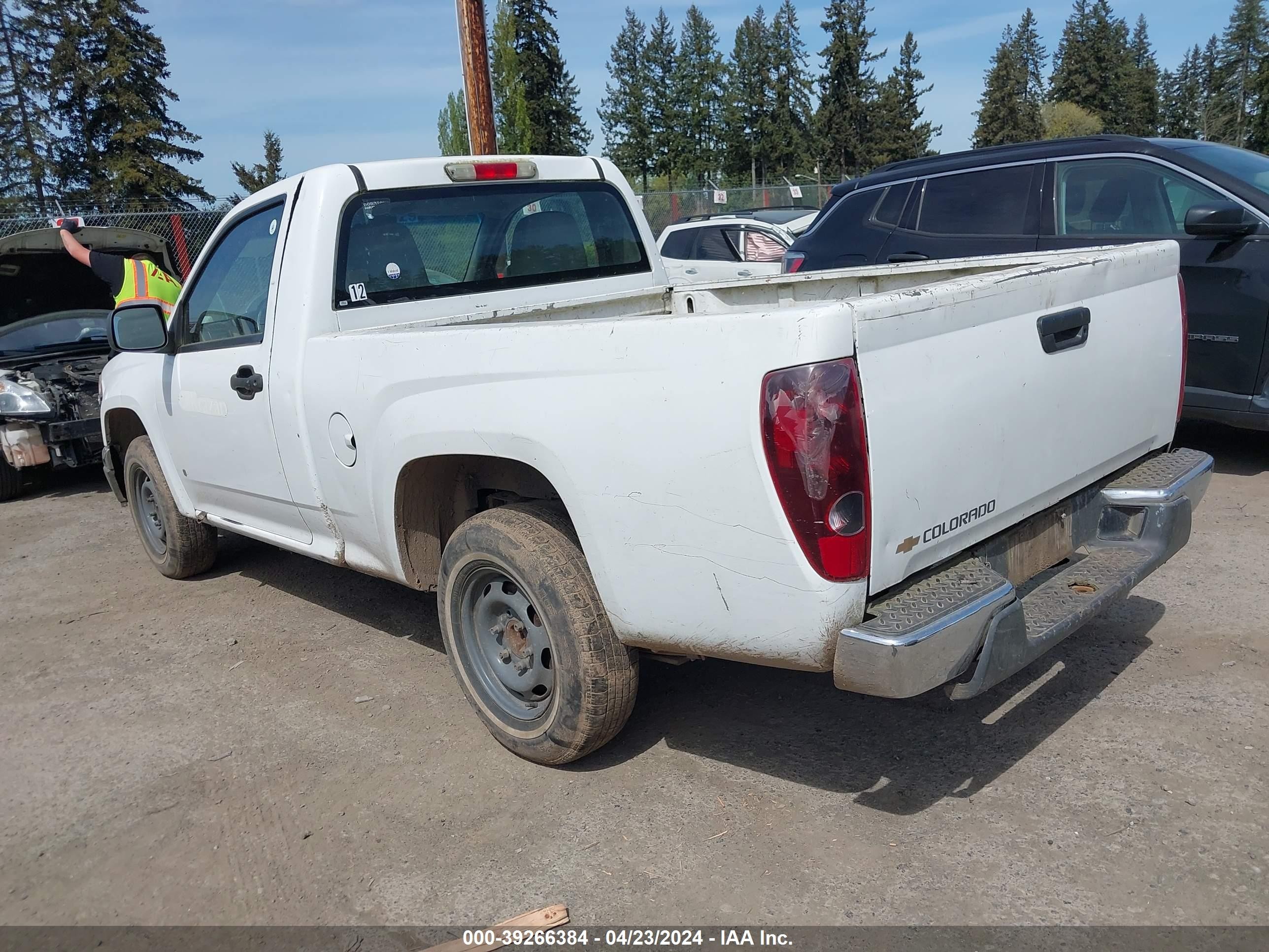 Photo 2 VIN: 1GCCS148068203090 - CHEVROLET COLORADO 