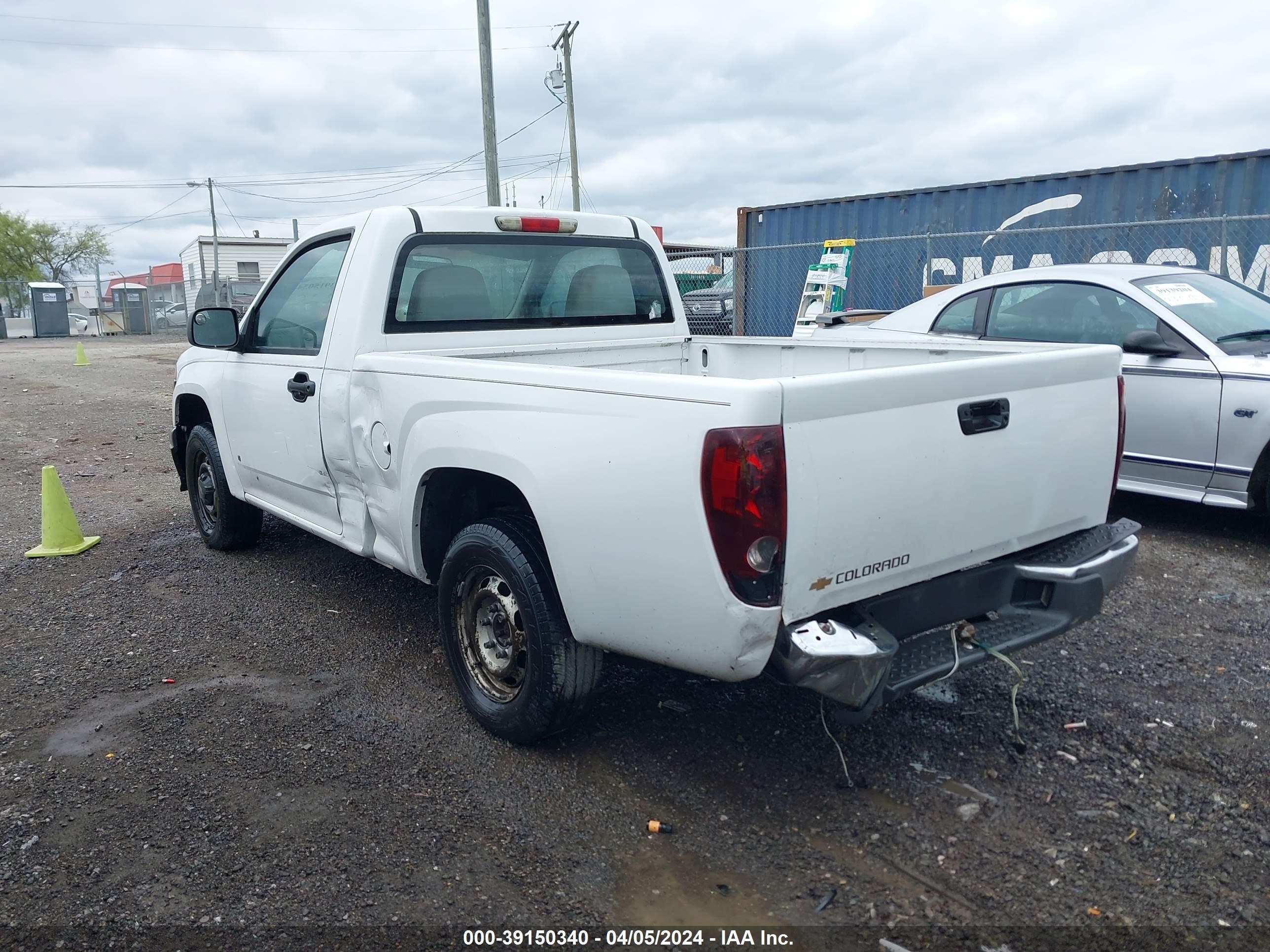 Photo 2 VIN: 1GCCS148168120803 - CHEVROLET COLORADO 