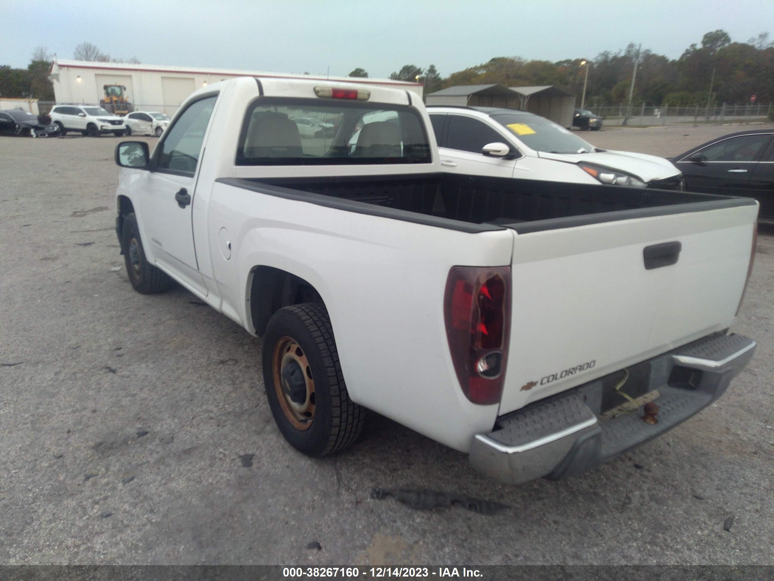 Photo 2 VIN: 1GCCS148458267227 - CHEVROLET COLORADO 