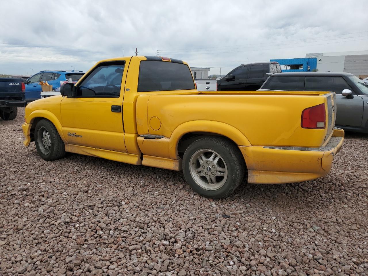 Photo 1 VIN: 1GCCS14H438145982 - CHEVROLET S-10 PICKUP 