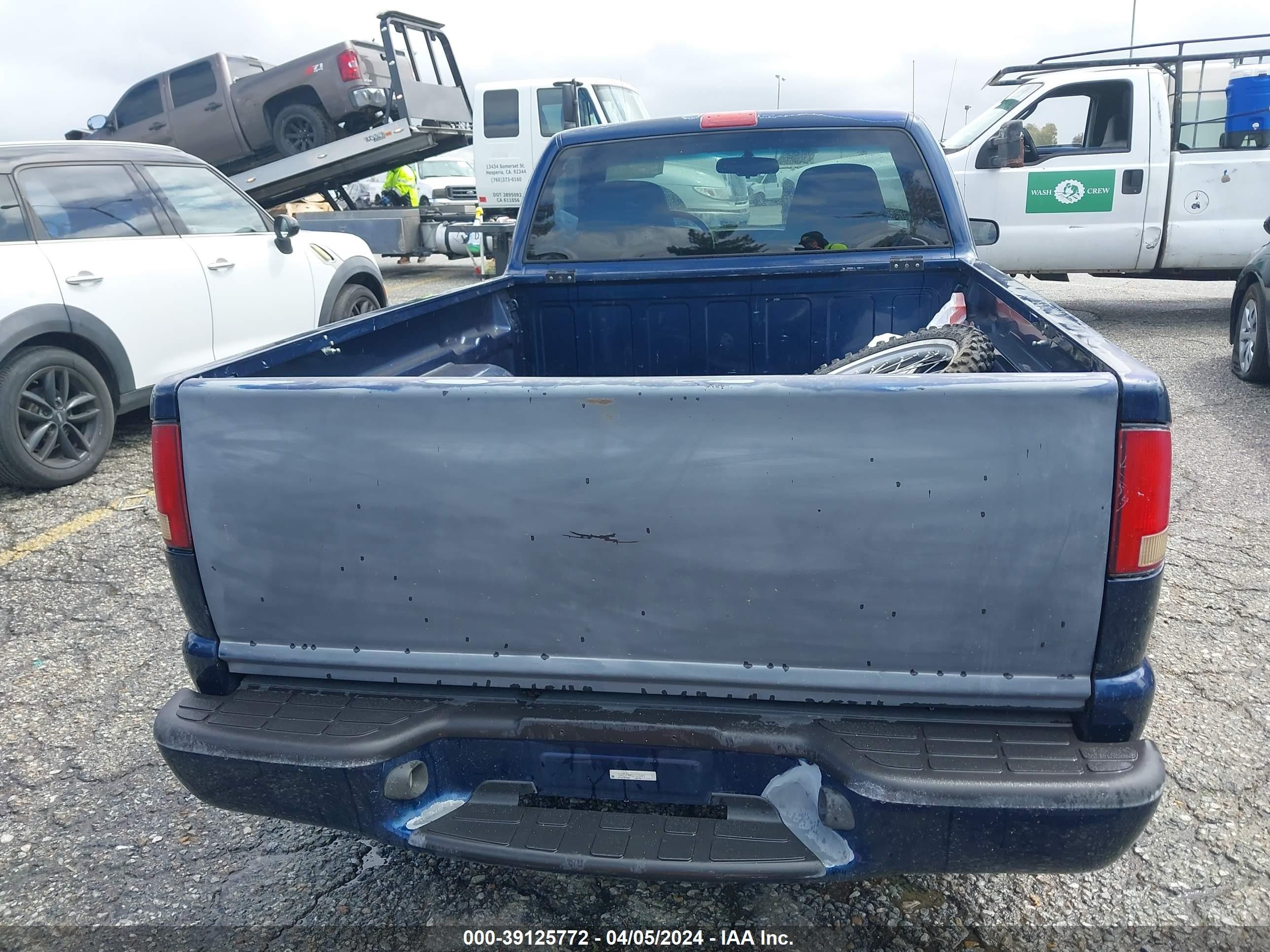 Photo 15 VIN: 1GCCS14W028123393 - CHEVROLET S-10 PICKUP 