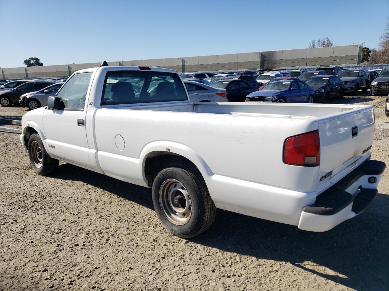 Photo 1 VIN: 1GCCS14W1Y8196684 - CHEVROLET S-10 PICKUP 