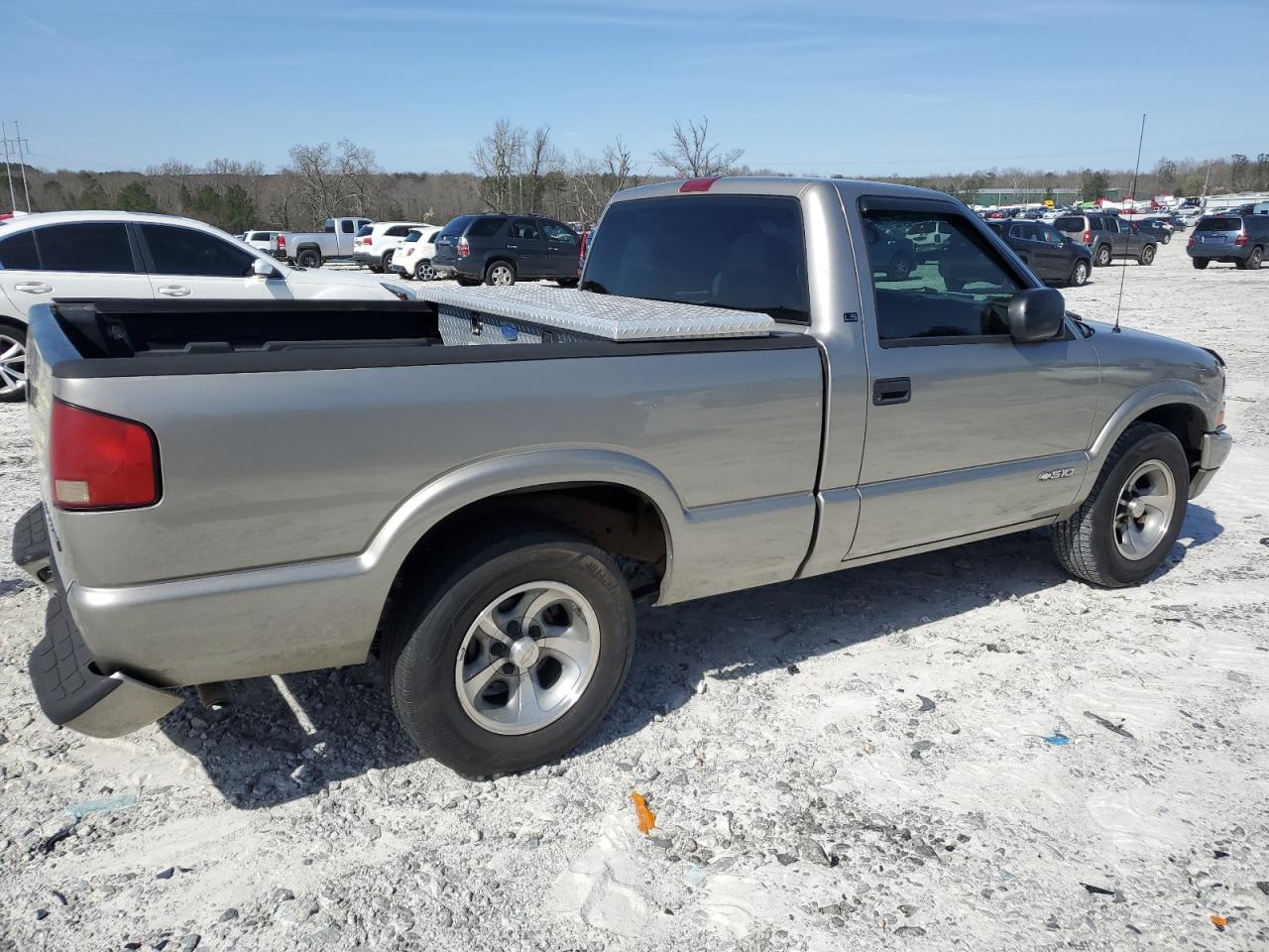 Photo 2 VIN: 1GCCS14W518246234 - CHEVROLET S-10 PICKUP 