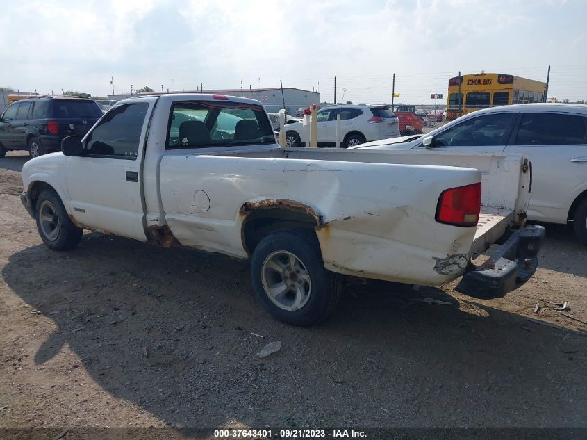 Photo 2 VIN: 1GCCS14X4W8131379 - CHEVROLET S-10 PICKUP 