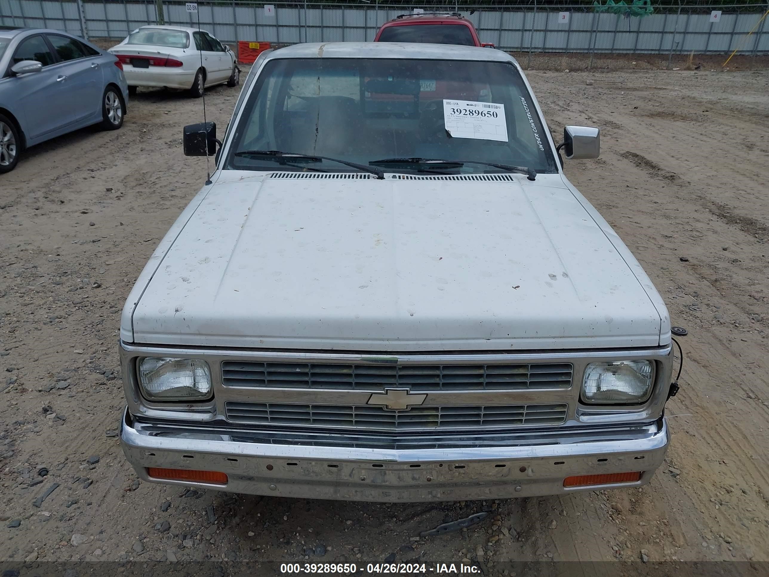 Photo 10 VIN: 1GCCS14Z3N2172718 - CHEVROLET S-10 PICKUP 