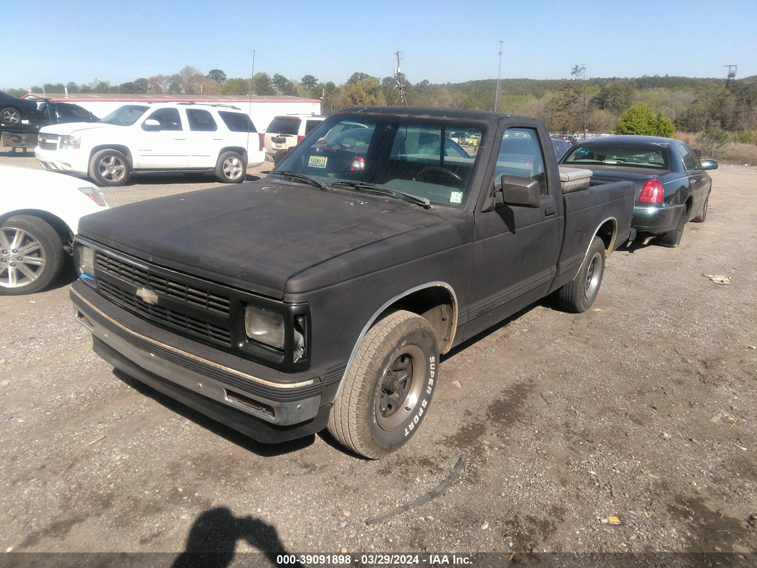 Photo 1 VIN: 1GCCS14Z8M8278223 - CHEVROLET S-10 PICKUP 