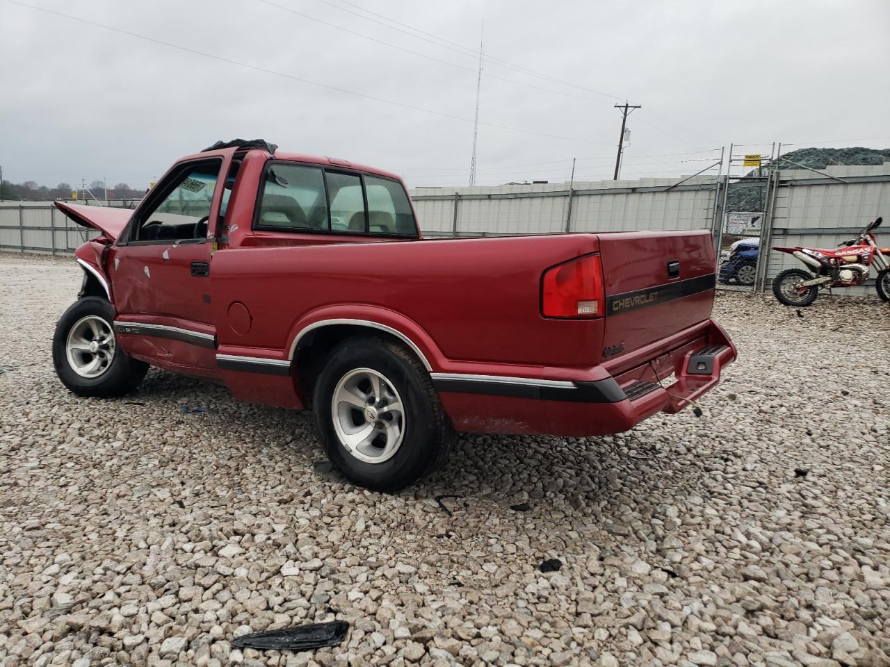 Photo 1 VIN: 1GCCS14Z9R8241575 - CHEVROLET S-10 PICKUP 