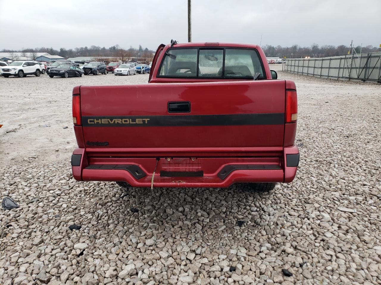 Photo 5 VIN: 1GCCS14Z9R8241575 - CHEVROLET S-10 PICKUP 