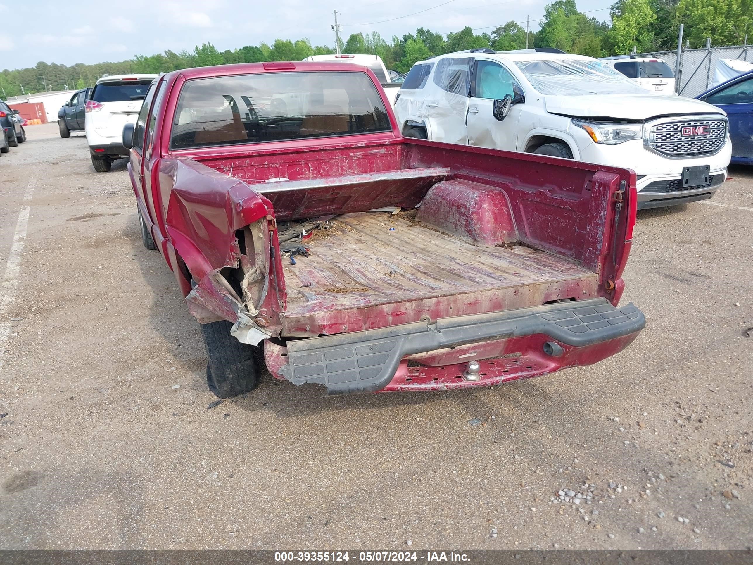 Photo 5 VIN: 1GCCS1945W8128747 - CHEVROLET S-10 PICKUP 