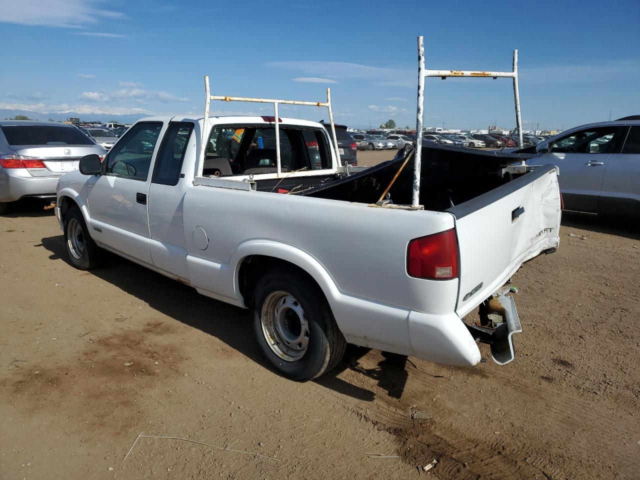 Photo 1 VIN: 1GCCS1948VK161663 - CHEVROLET S-10 PICKUP 