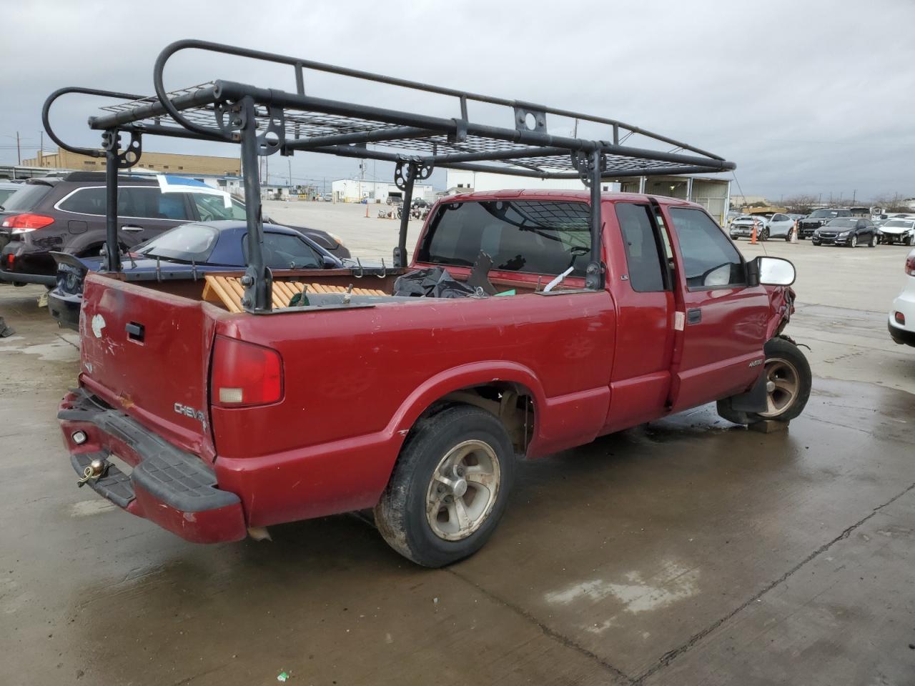 Photo 2 VIN: 1GCCS195328230017 - CHEVROLET S-10 PICKUP 