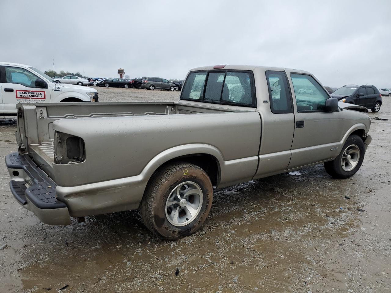 Photo 2 VIN: 1GCCS1958Y8278072 - CHEVROLET S-10 PICKUP 